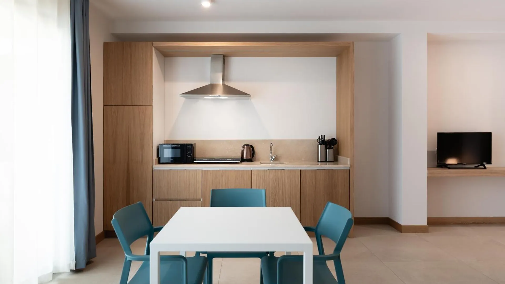 פרוצ'ו Hotel Delfino