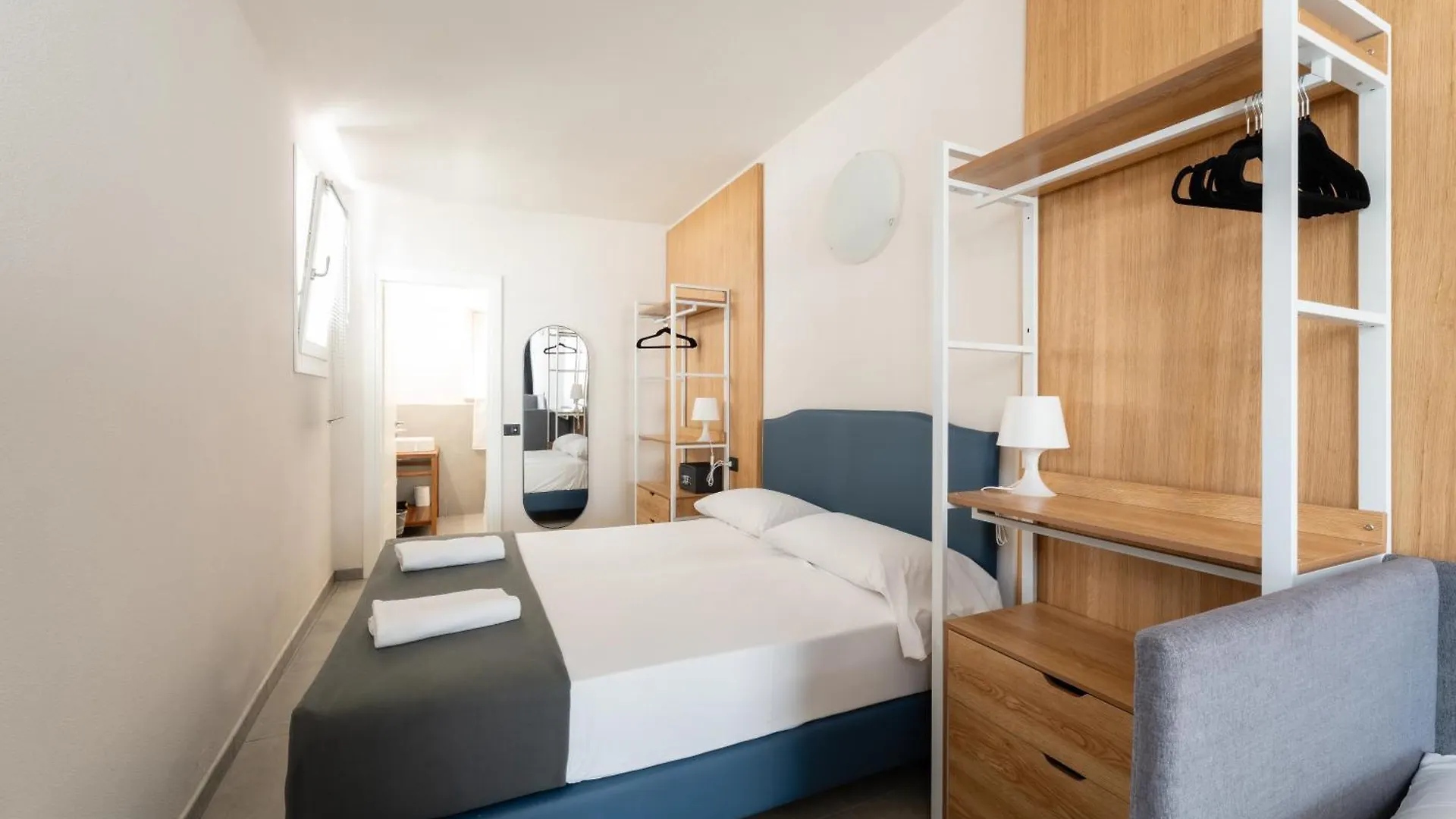פרוצ'ו Hotel Delfino