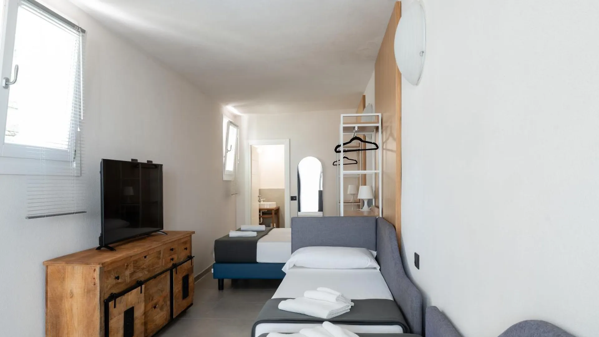 ***  פרוצ'ו Hotel Delfino איטליה