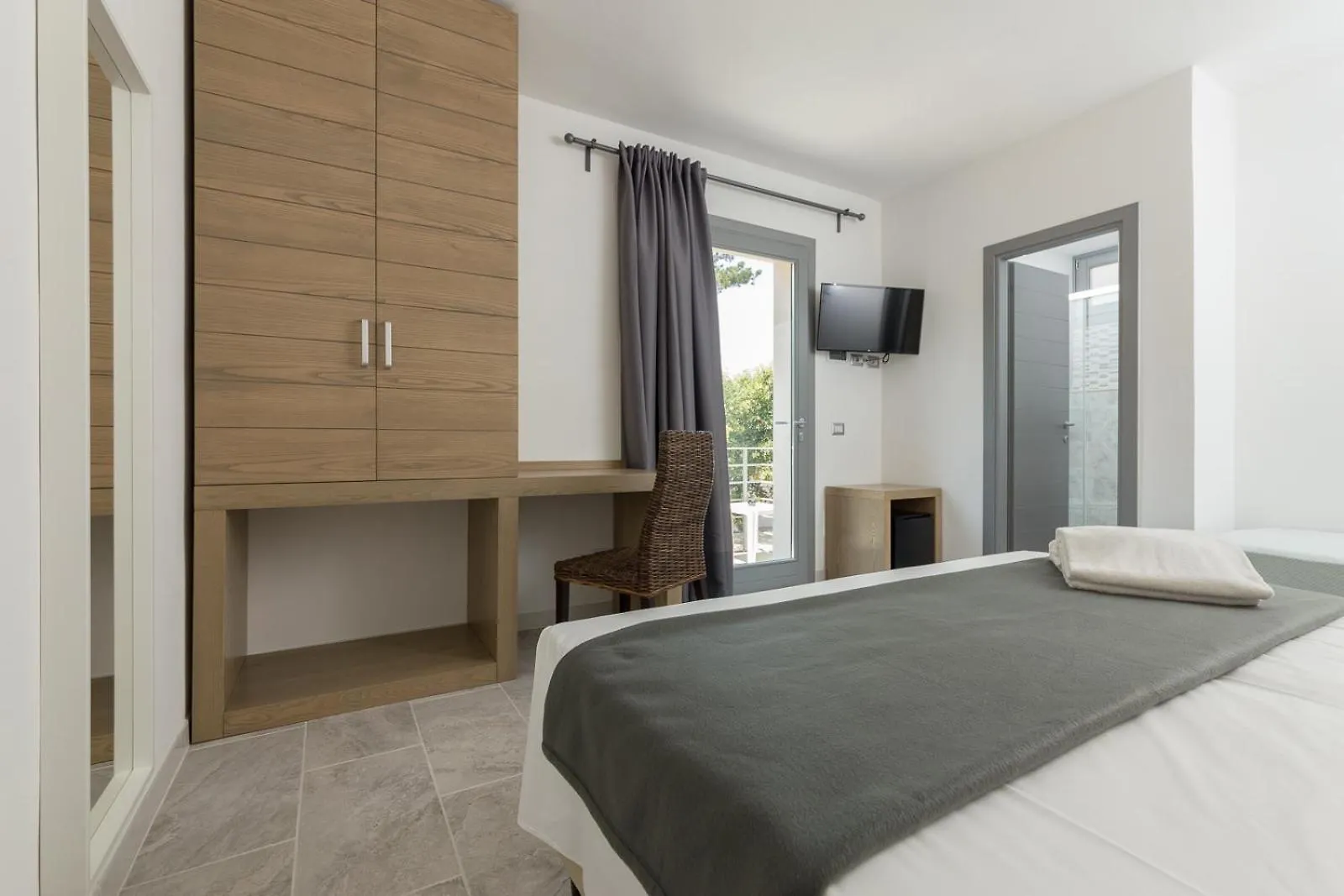 Hotel Delfino Procchio