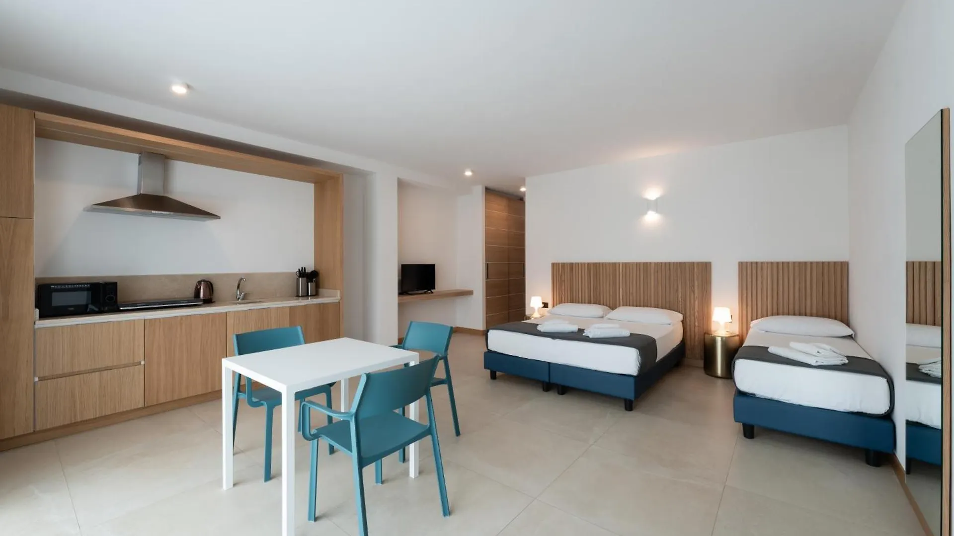 Hotel Delfino Procchio  3*, Procchio (Isola d'Elba)