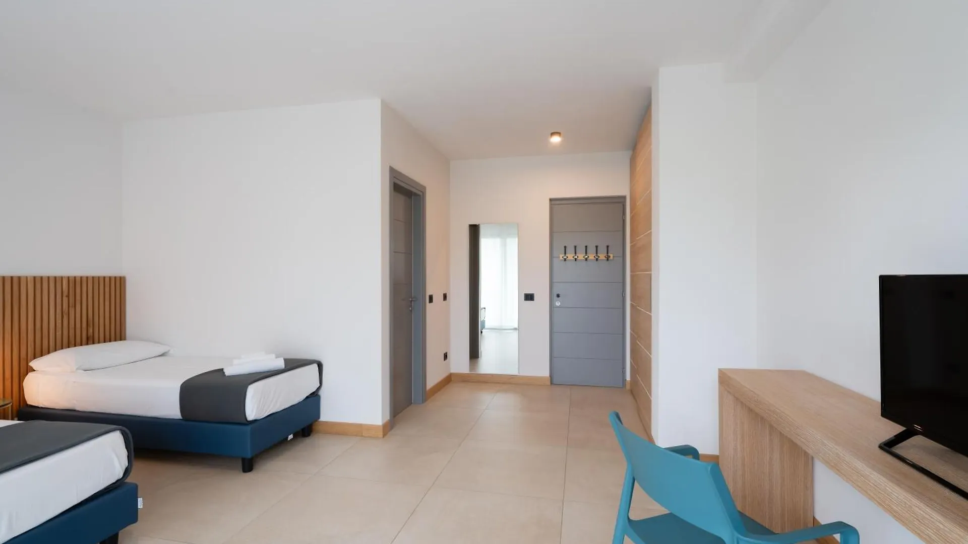 Hotel Delfino Procchio  Italien