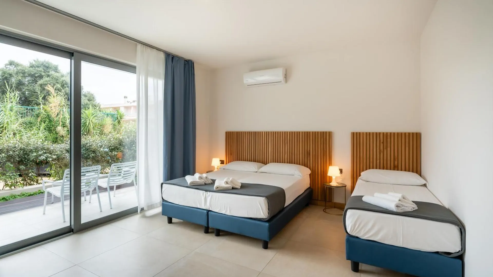 Hotel Delfino Procchio  Procchio (Isola d'Elba)
