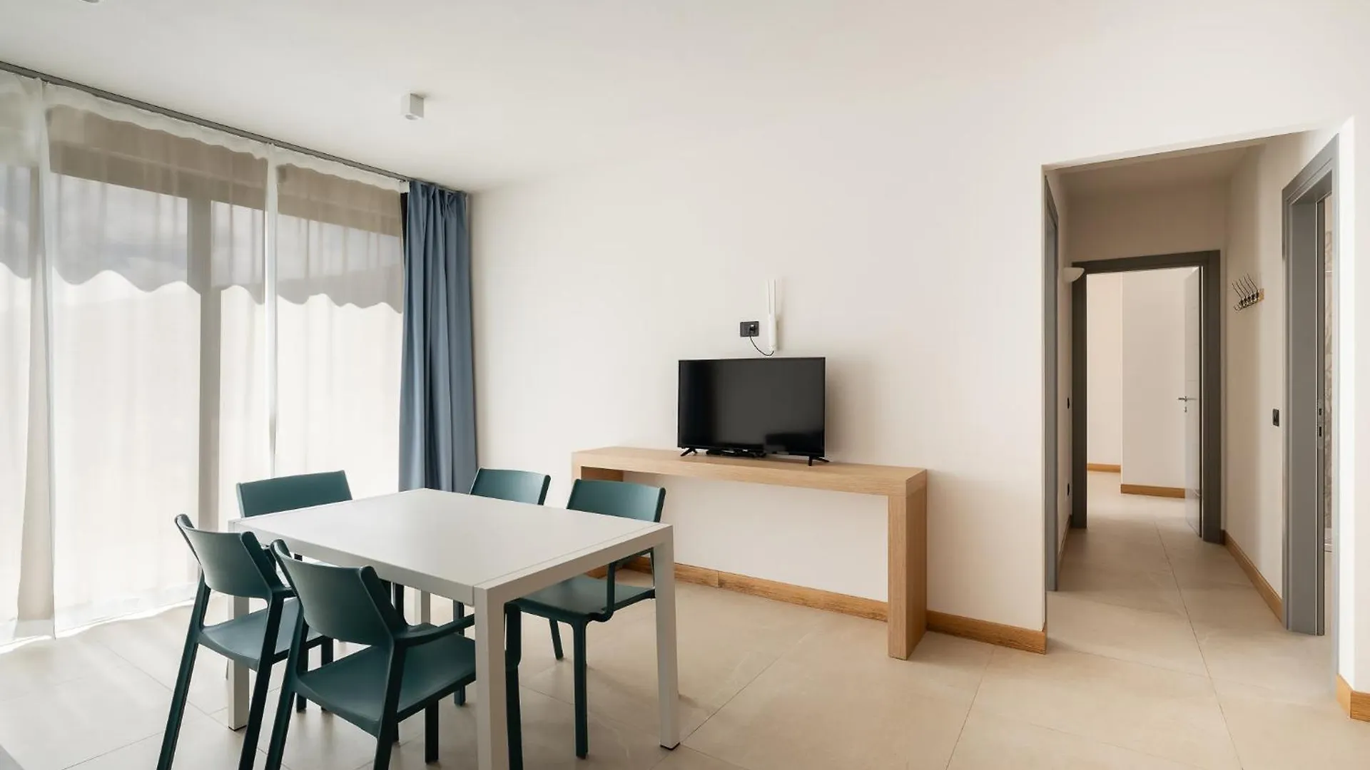 Hotel Delfino Procchio  3*, Procchio (Isola d'Elba) Italien