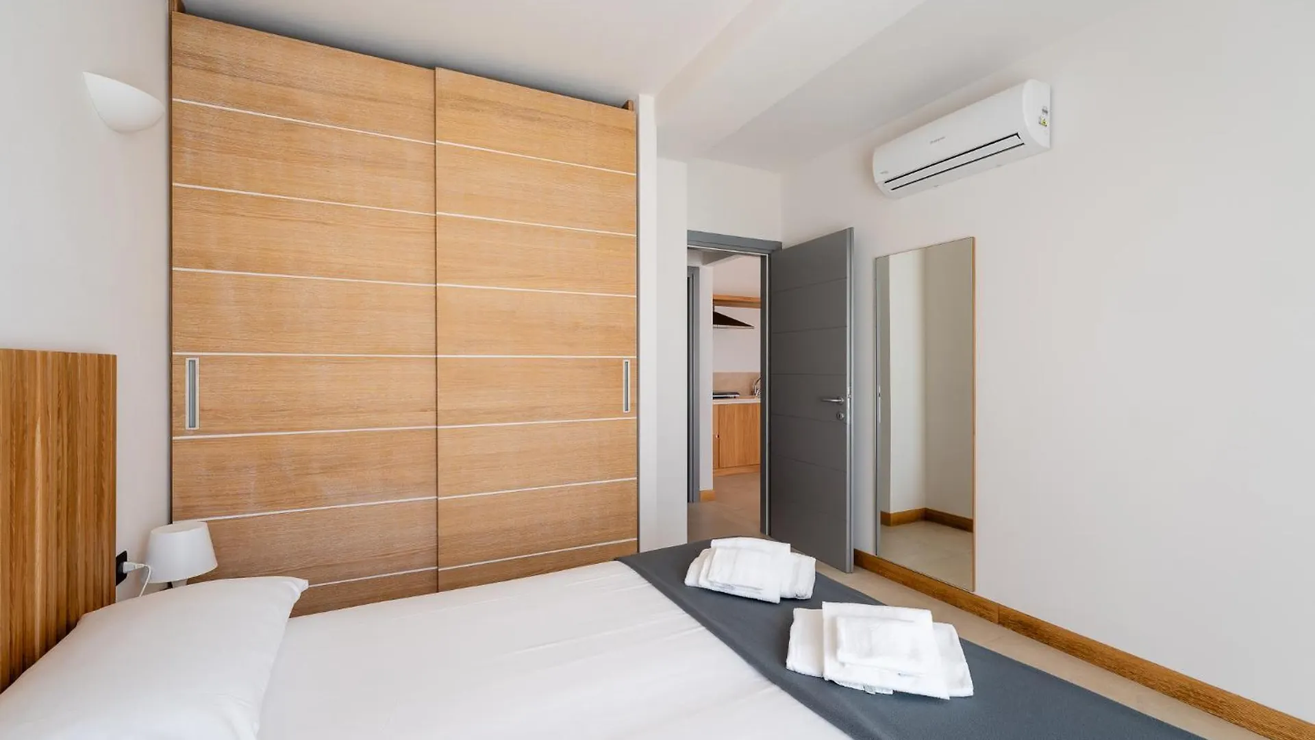 Hotel Delfino Procchio
