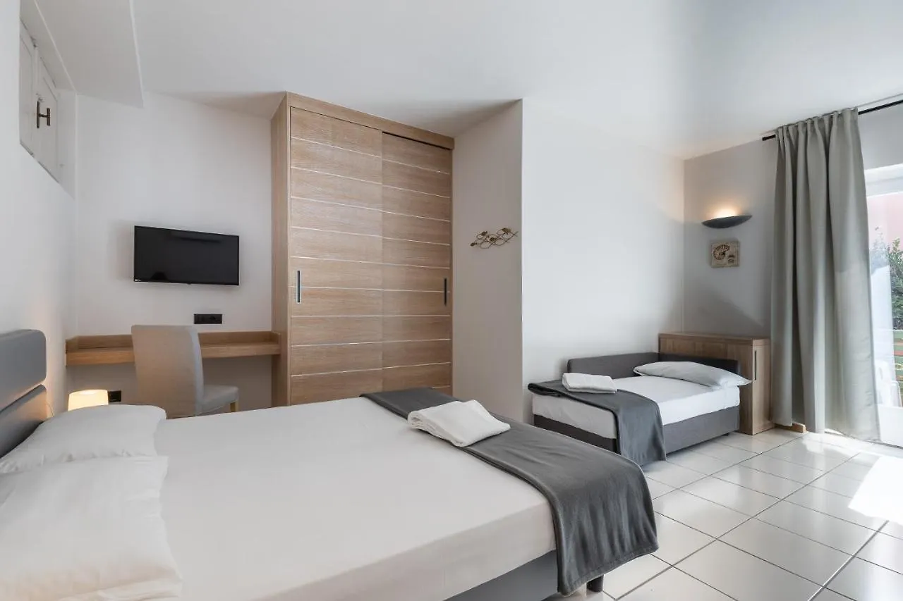 Hotel Delfino Procchio